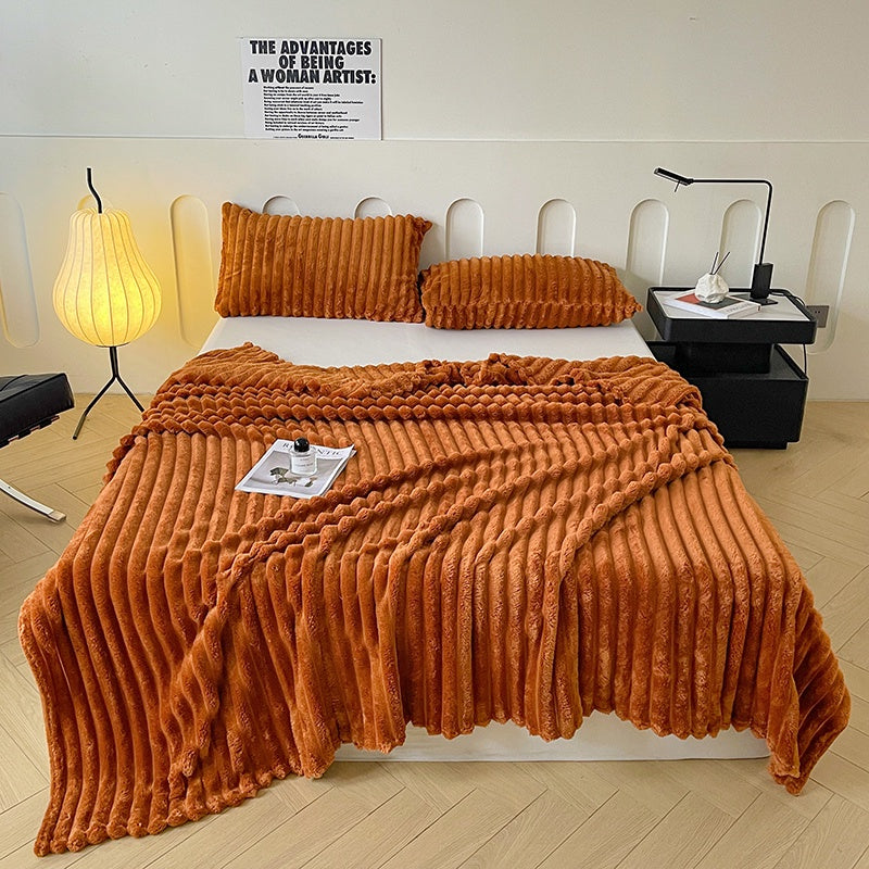 دفايه مضلعه نص بطانيه وزن 1200 جرام