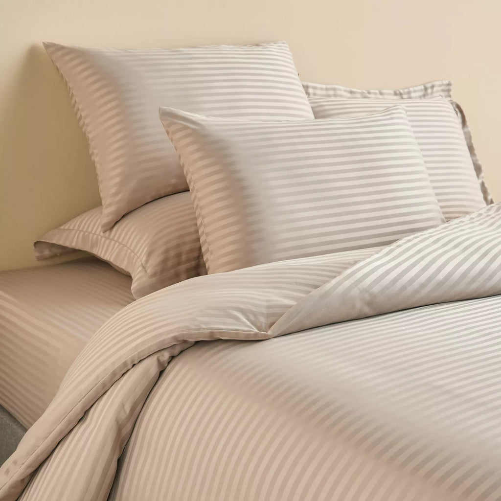 كفر لحاف فندقي